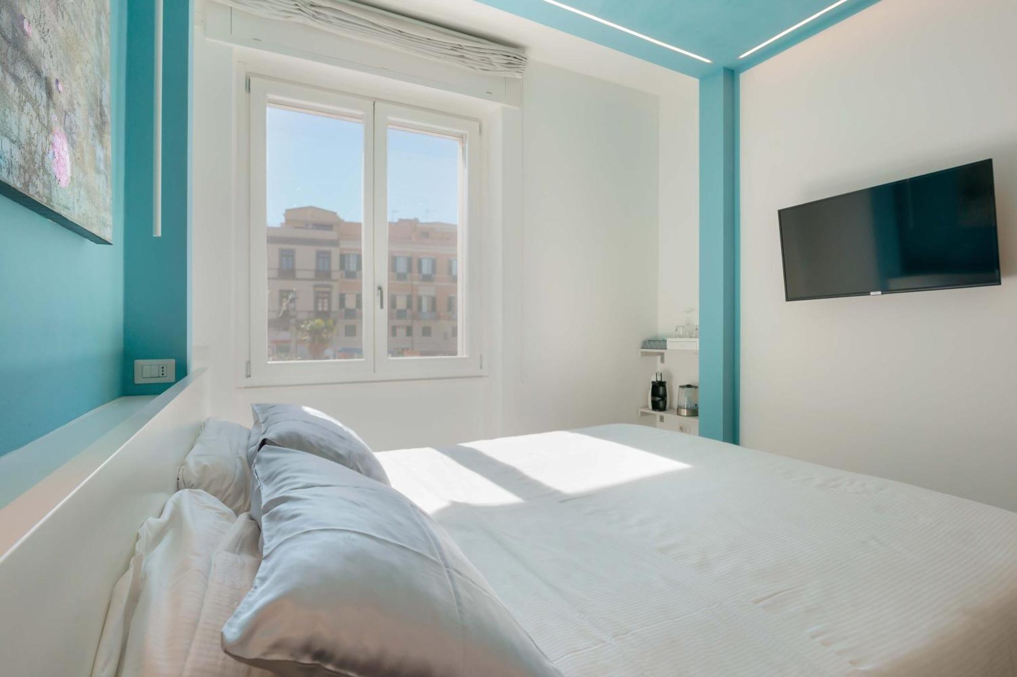 Suite Nel Largo Cagliari Exterior foto