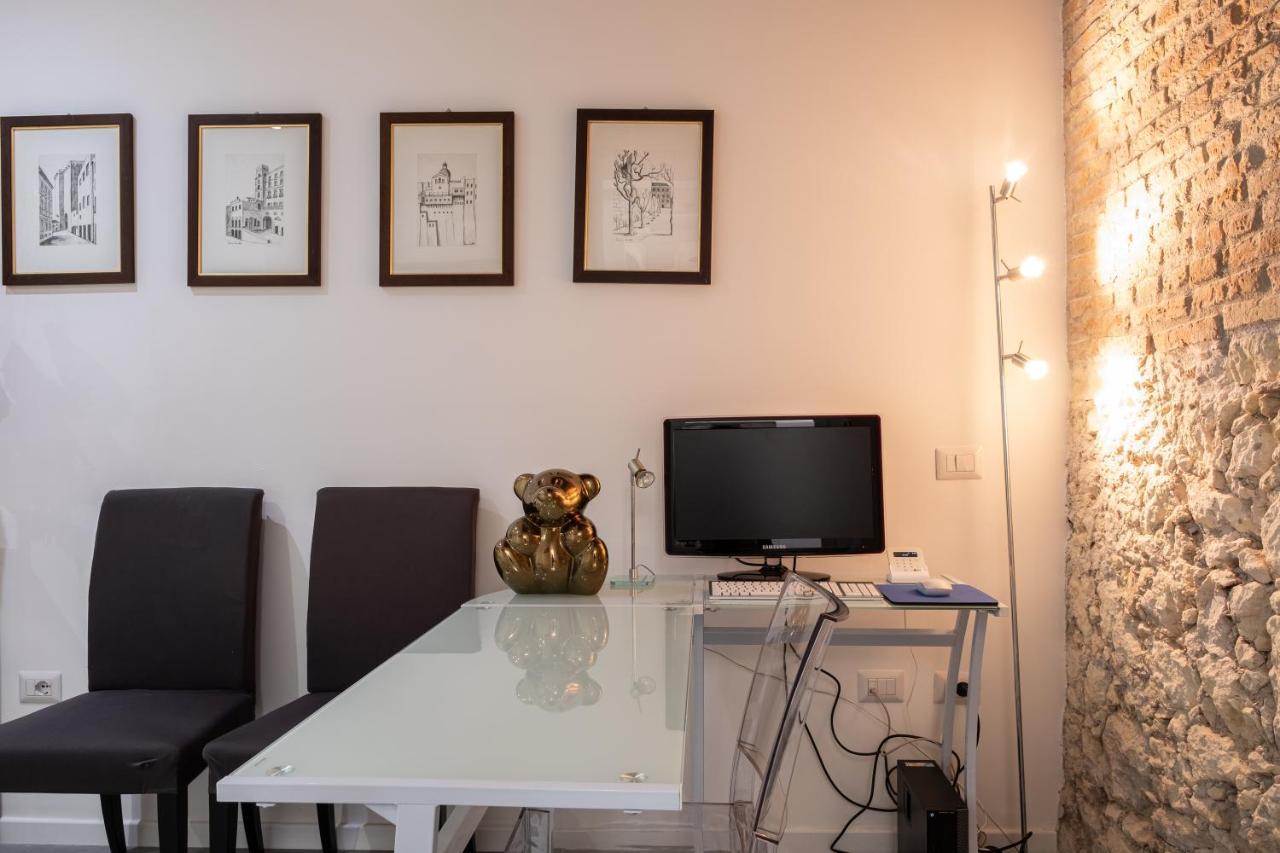 Suite Nel Largo Cagliari Exterior foto